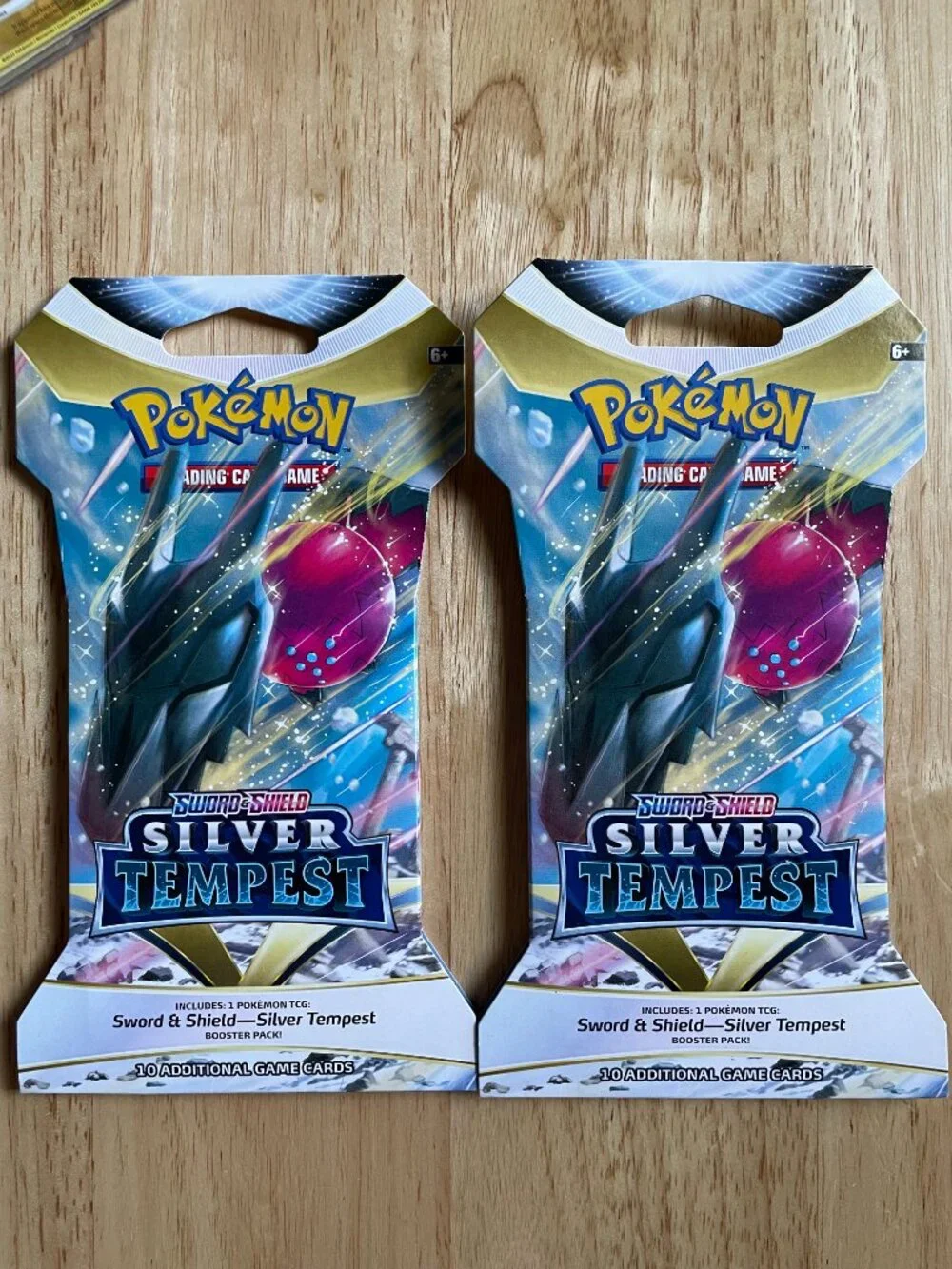 Pokémon Sword & Shield 79 Card Lot + 2 Boxes + 2 Silver Tempest Booster Packs